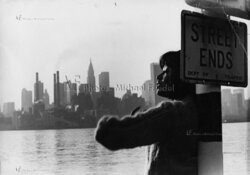 AFROAMERIKANERIN, PHOTOMODELL, BROOKLYN, MANHATTAN, NEW YORK CITY, 1964, USA